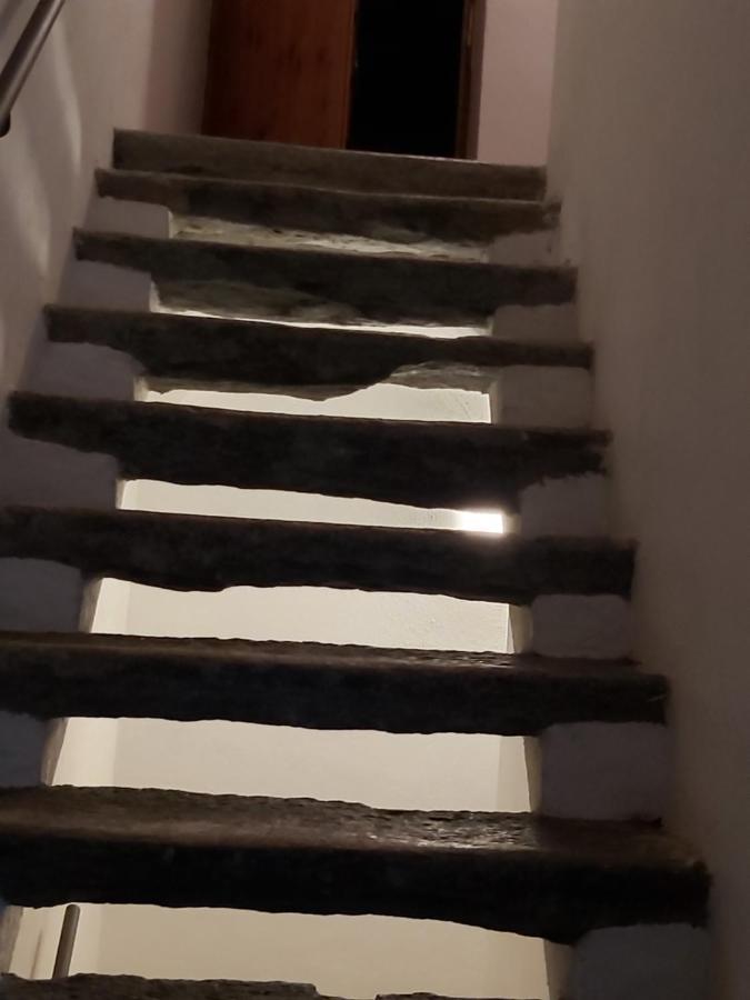 Tepilanti Villa Cerentino Eksteriør bilde